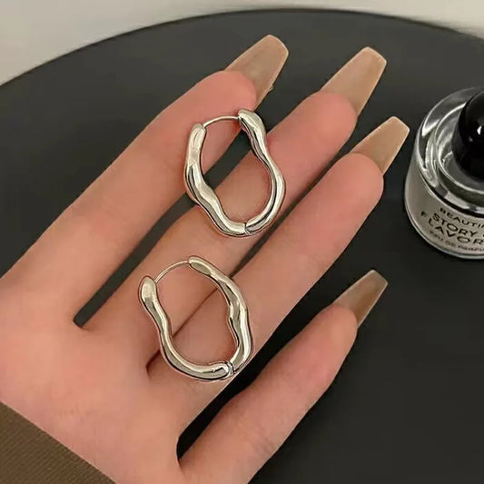 Irregular Geometric Earrings for Women's New Trendy and Personalized Design, Internet Famous Earrings With a Simple Temperament